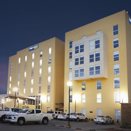 ซิตี้ เอ็กซ์เพรส ปิเอดราส เนกราส Hotel ภายนอก รูปภาพ