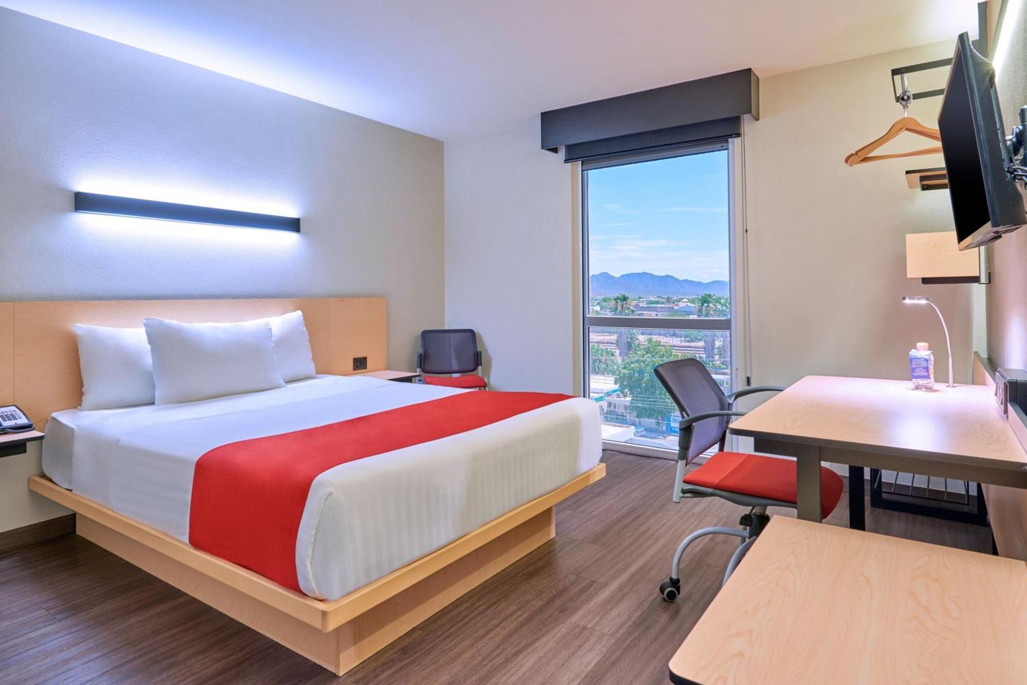 ซิตี้ เอ็กซ์เพรส ปิเอดราส เนกราส Hotel ภายนอก รูปภาพ
