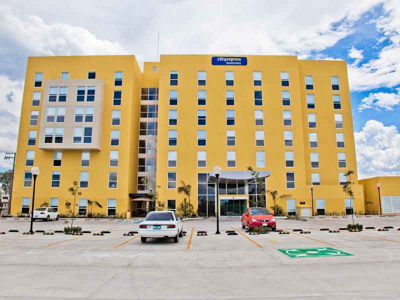 ซิตี้ เอ็กซ์เพรส ปิเอดราส เนกราส Hotel ภายนอก รูปภาพ