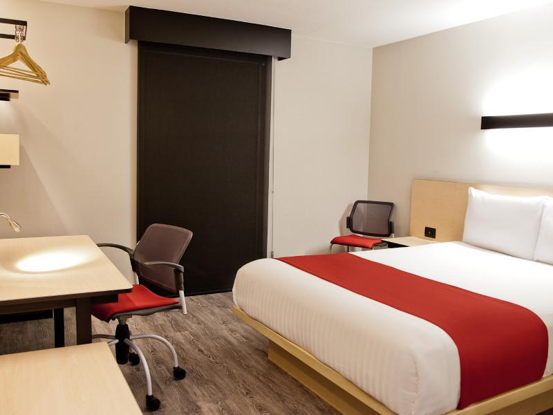 ซิตี้ เอ็กซ์เพรส ปิเอดราส เนกราส Hotel ภายนอก รูปภาพ